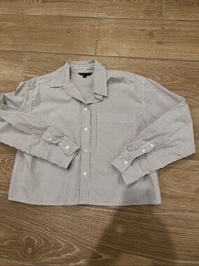 Banana Republic Men's Button-Down Shirt - White & Black Thin Stripes